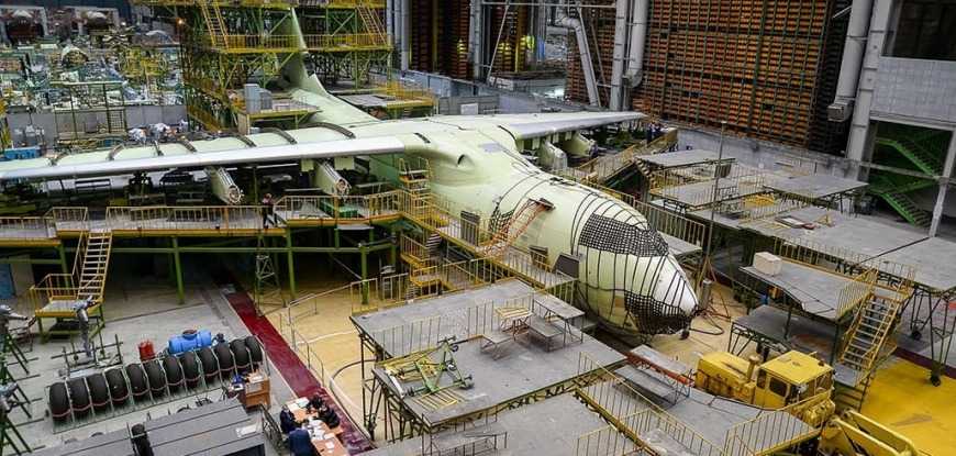 Успешно завершены испытания на герметичность очередного серийного транспортного самолета Ил-76МД-90А