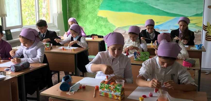 Муса Дунаев: В Чеченской Республике продолжается акция «Колокольчики памяти» в рамках проекта «Помнить, чтобы жить».
