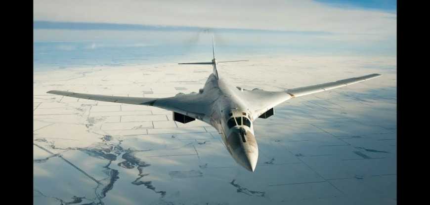 Летчики ВКС России находились в воздухе более 25 часов, преодолев свыше 20 тысяч километров - Сверхзвуковые стратегические бомбардировщики России Ту-160 установили 19 сентября мировой рекорд по дальности и продолжительности беспосадочного полета