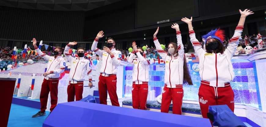 Фигуристы из России уверенно выиграли командный чемпионат мира в Японии
