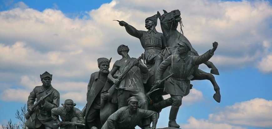 Василий Чапаев - народный Герой, легендарный комдив Гражданской войны