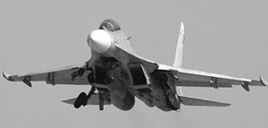 Если бы его сбили, это было бы грубо! Российские летчики ответили на упрек о сближении Су-27 с самолетом - разведчиком США над Черным морем.