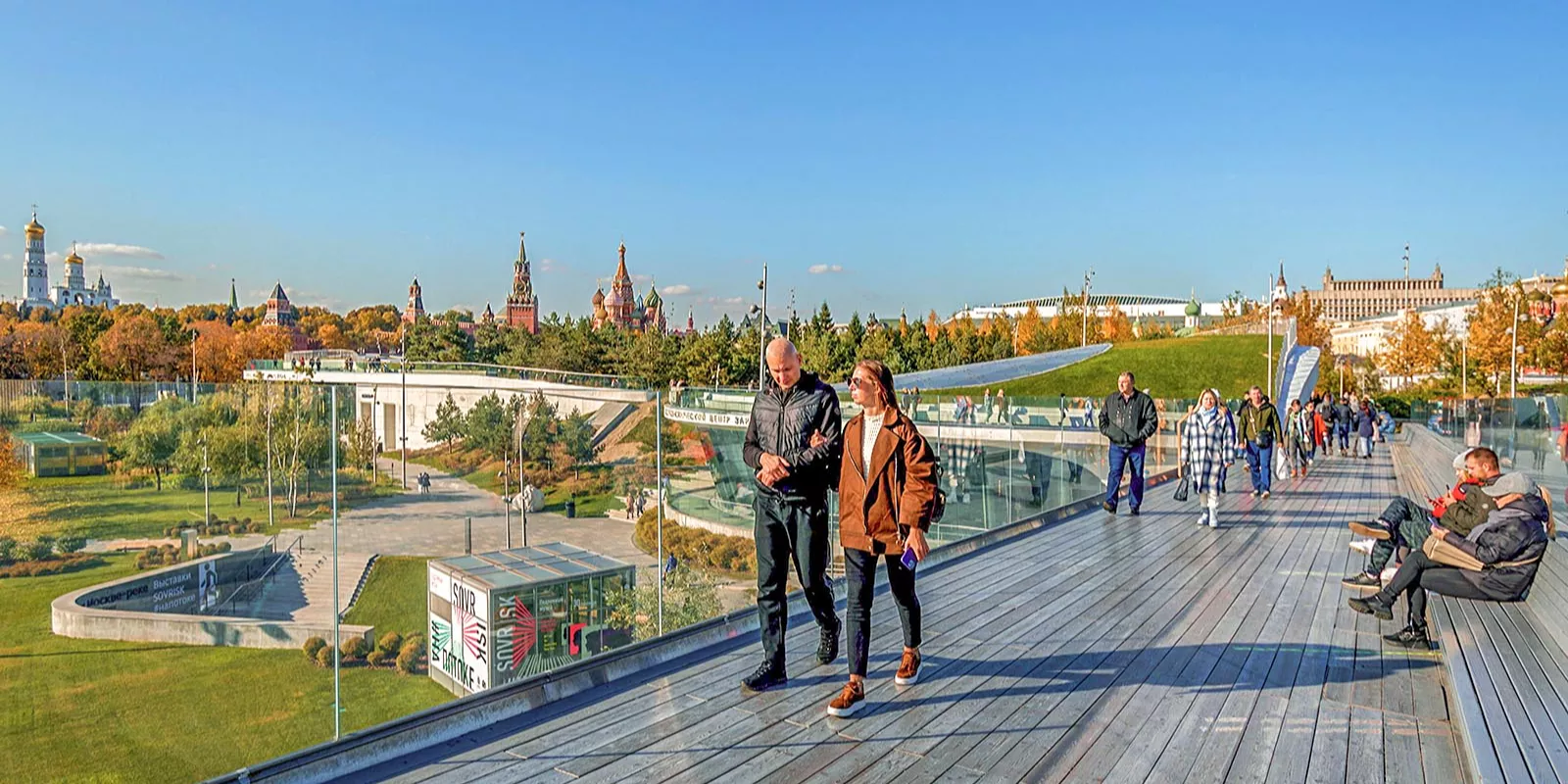 Масштабные фестивали и удобные сервисы: чем Москва привлекает туристов